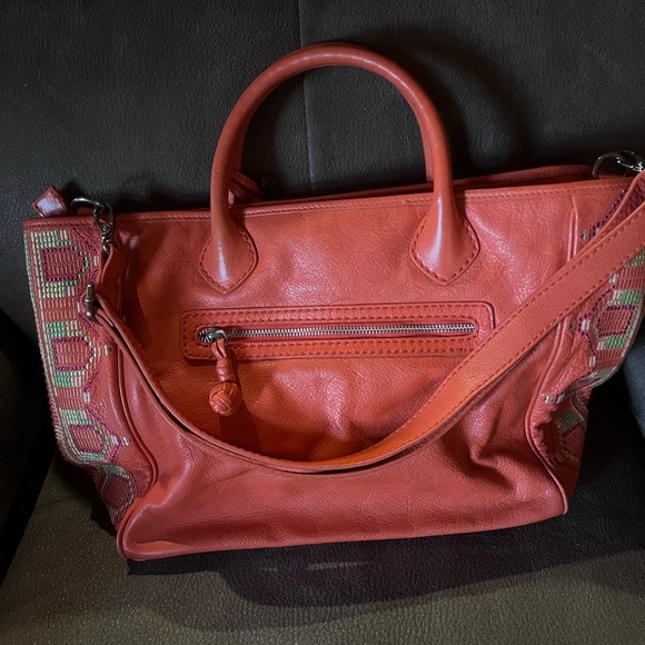 Isabella Fiore Leather orange leather purse! - Picture 3 of 6